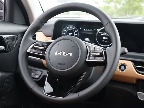 New 2026 Kia Seltos EX w/ EX Sunroof Package FWD image 9
