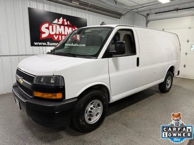 Used 2019 Chevrolet Express 2500 RWD image 1
