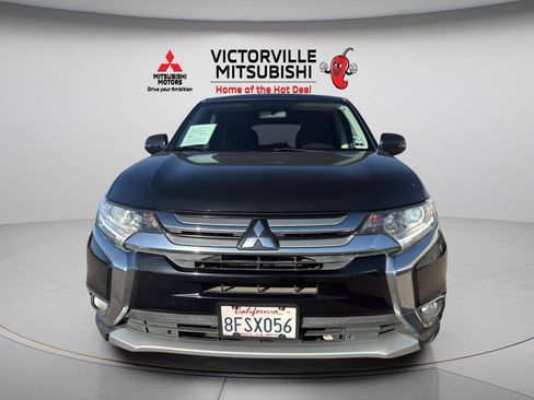 Used 2018 Mitsubishi Outlander SE FWD image 2