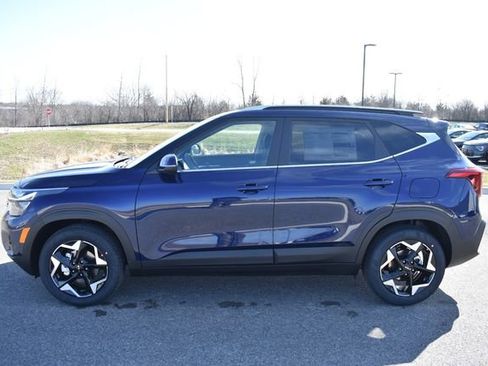 New 2026 Kia Seltos EX image 7