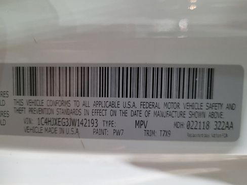 Used 2018 Jeep Wrangler Unlimited Sahara w/ Cold Weather Group image 33