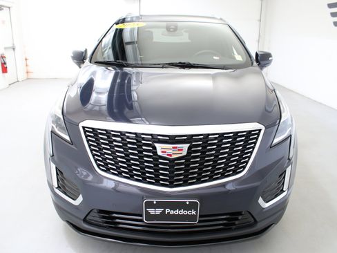 Used 2025 Cadillac XT5 Luxury AWD/4WD image 2