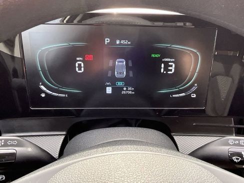 Used 2023 Kia Sportage LX image 40