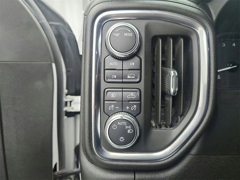 Used 2021 GMC Sierra 1500 Elevation image 32