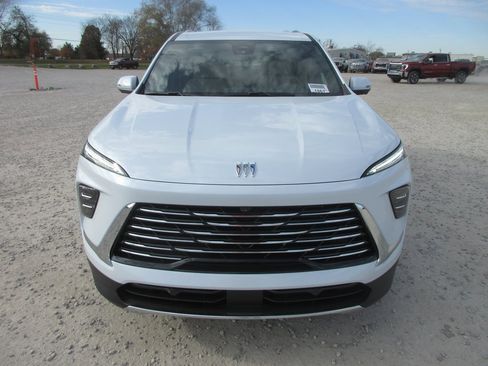 New 2026 Buick Enclave Preferred image 11