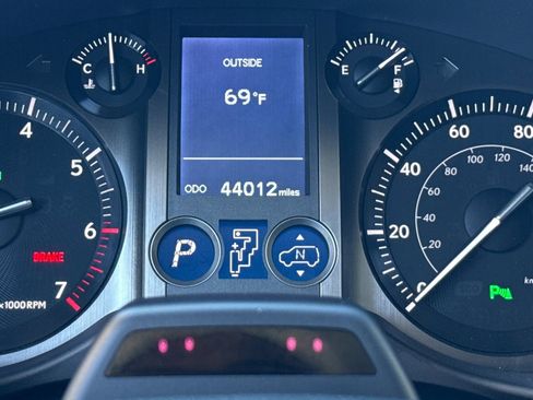 Used 2019 Lexus GX 460 Luxury image 21