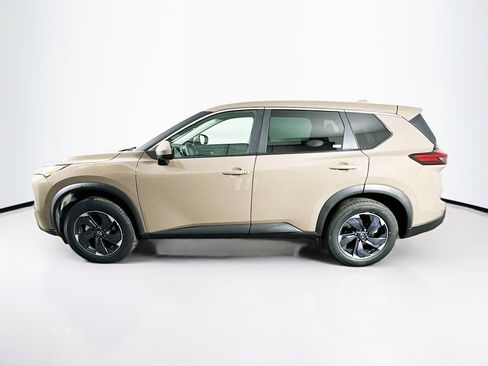 Used 2025 Nissan Rogue SV image 4