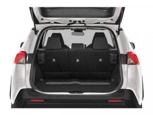 Certified 2021 Toyota RAV4 LE image 11