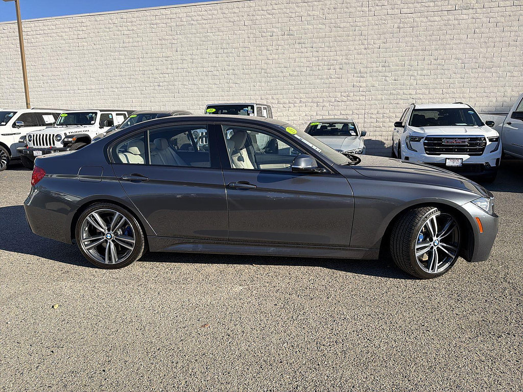Used 2015 BMW 335i Sedan RWD image 4