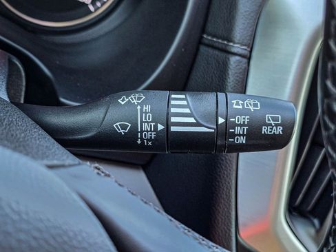 Certified 2024 GMC Terrain SLT image 15