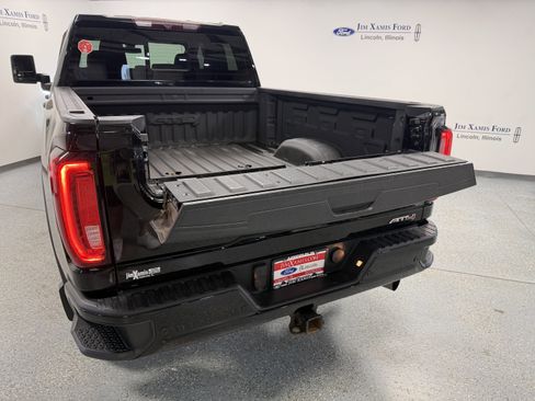 Used 2020 GMC Sierra 2500 AT4 w/ AT4 Premium Package AWD/4WD image 27