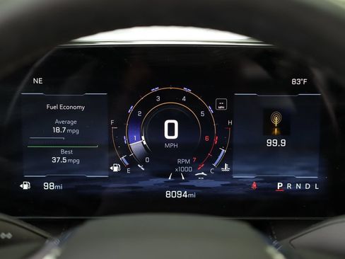 Used 2026 Chevrolet Equinox LT w/ Safety and Technology Package FWD image 12