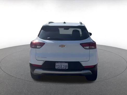 Used 2025 Chevrolet TrailBlazer LT image 14