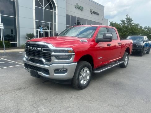 Used 2026 RAM 2500 Big Horn AWD/4WD image 8