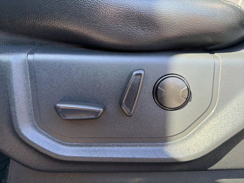 Used 2022 Ford F350 Lariat w/ Lariat Ultimate Package image 35