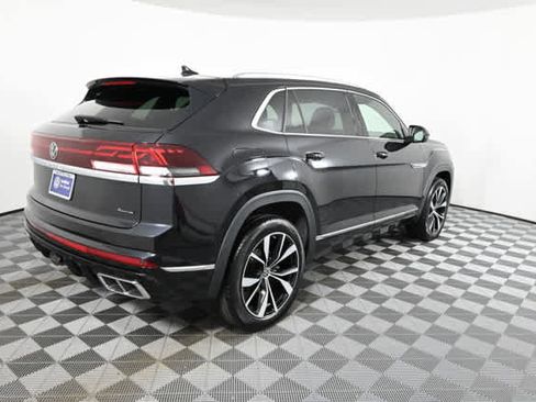 Used 2024 Volkswagen Atlas Cross Sport SEL Premium R-Line AWD/4WD image 9