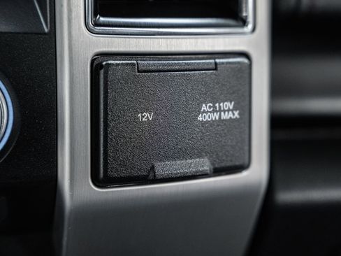 Used 2018 Ford F150 Platinum w/ Equipment Group 701A Luxury image 36