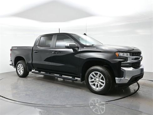 Used 2020 Chevrolet Silverado 1500 LT w/ Convenience Package image 1