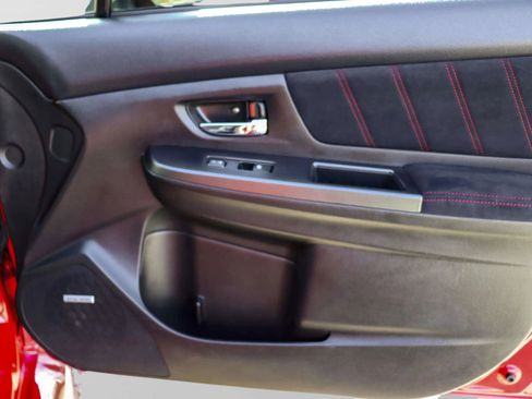 Used 2015 Subaru WRX STI image 34
