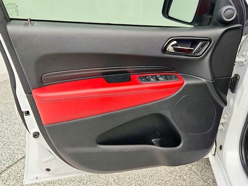 Used 2022 Dodge Durango R/T w/ Blacktop Package AWD/4WD image 11
