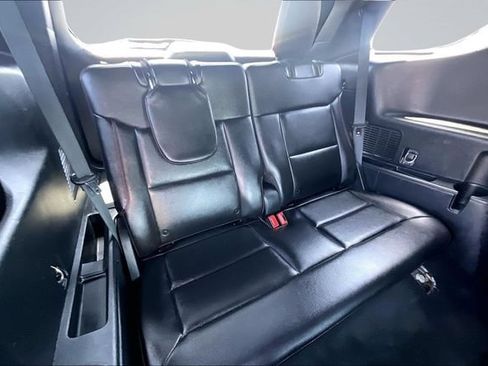 Certified 2023 Ford Explorer ST-Line w/ Class IV Trailer Tow Package RWD image 28