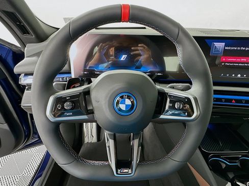 New 2026 BMW i5 M60 w/ Premium Package AWD/4WD image 10