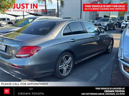 Used 2018 Mercedes-Benz E 300 image 3