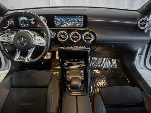 Used 2021 Mercedes-Benz A 35 AMG 4MATIC image 19