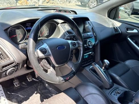 Used 2013 Ford Focus ST FWD image 14