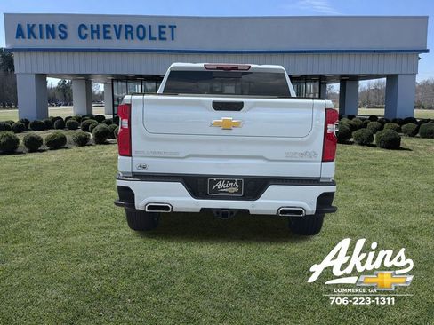 New 2026 Chevrolet Silverado 1500 High Country AWD/4WD image 4