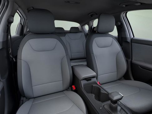 New 2025 Kia K4 LXS image 34