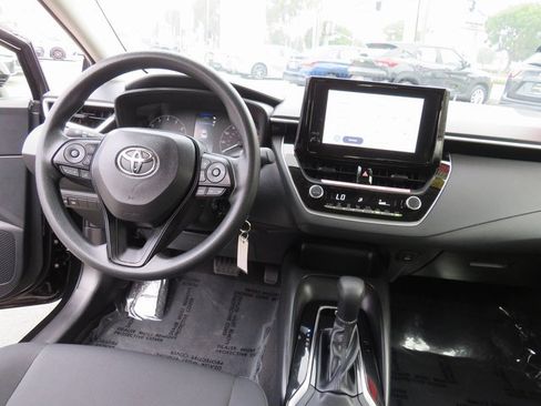 Certified 2023 Toyota Corolla LE image 21
