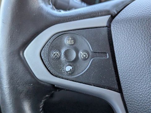 Used 2016 Chevrolet Colorado LT w/ LT Convenience Package image 24