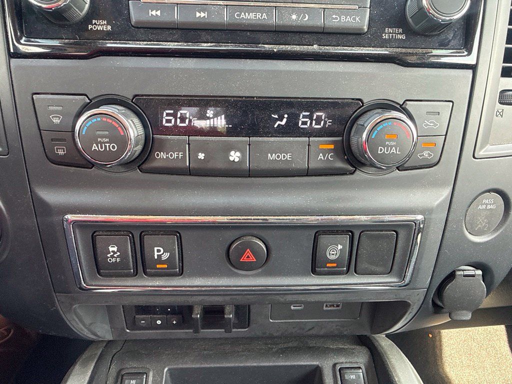 Certified 2024 Nissan Titan SV w/ SV Convenience Package RWD image 23
