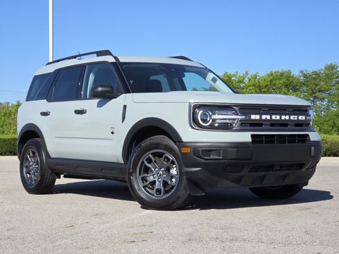 Used 2023 Ford Bronco Sport Big Bend AWD/4WD image 2