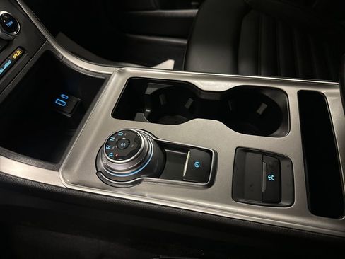 Certified 2024 Ford Edge SEL w/ Convenience Package image 10