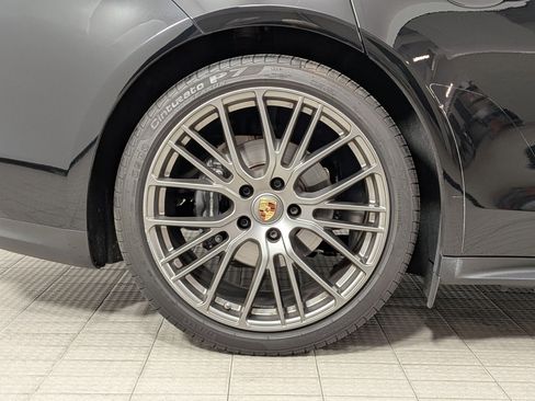 Certified 2023 Porsche Panamera Platinum Edition RWD image 27