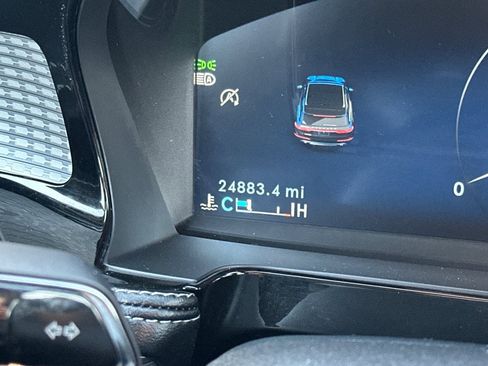 Used 2023 Lincoln Corsair FWD image 28