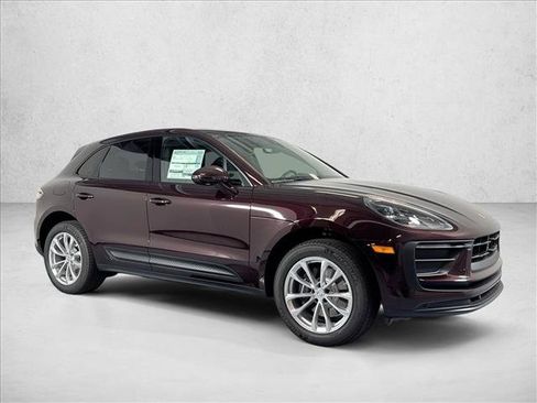 Used 2026 Porsche Macan AWD/4WD image 7