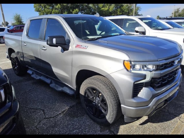 Used 2024 Chevrolet Silverado 1500 RST w/ Convenience Package II AWD/4WD image 1