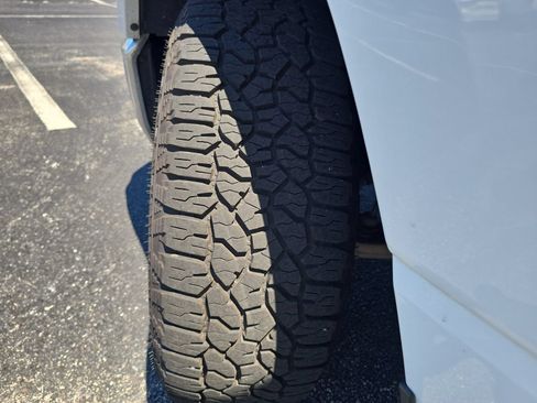 Used 2019 RAM 1500 Big Horn RWD image 28