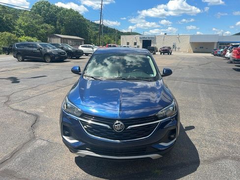Used 2023 Buick Encore GX Preferred w/ Cold Weather Comfort Package FWD image 2