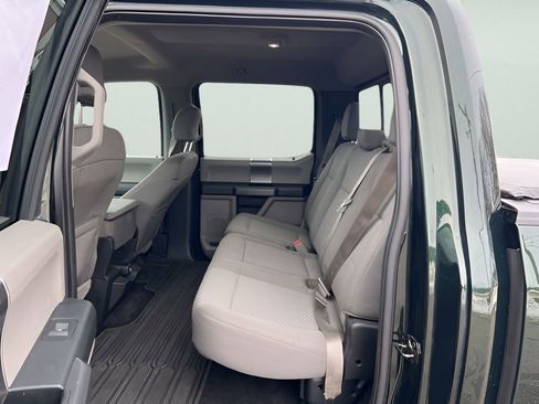 Used 2016 Ford F150 XLT w/ Equipment Group 302A Luxury image 16