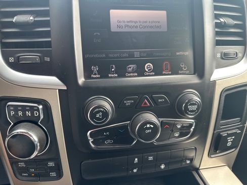 Used 2014 RAM 1500 Big Horn image 23