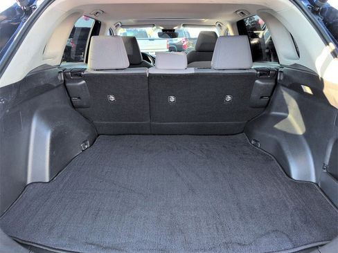 Used 2022 Toyota RAV4 XLE w/ Convenience Package image 30