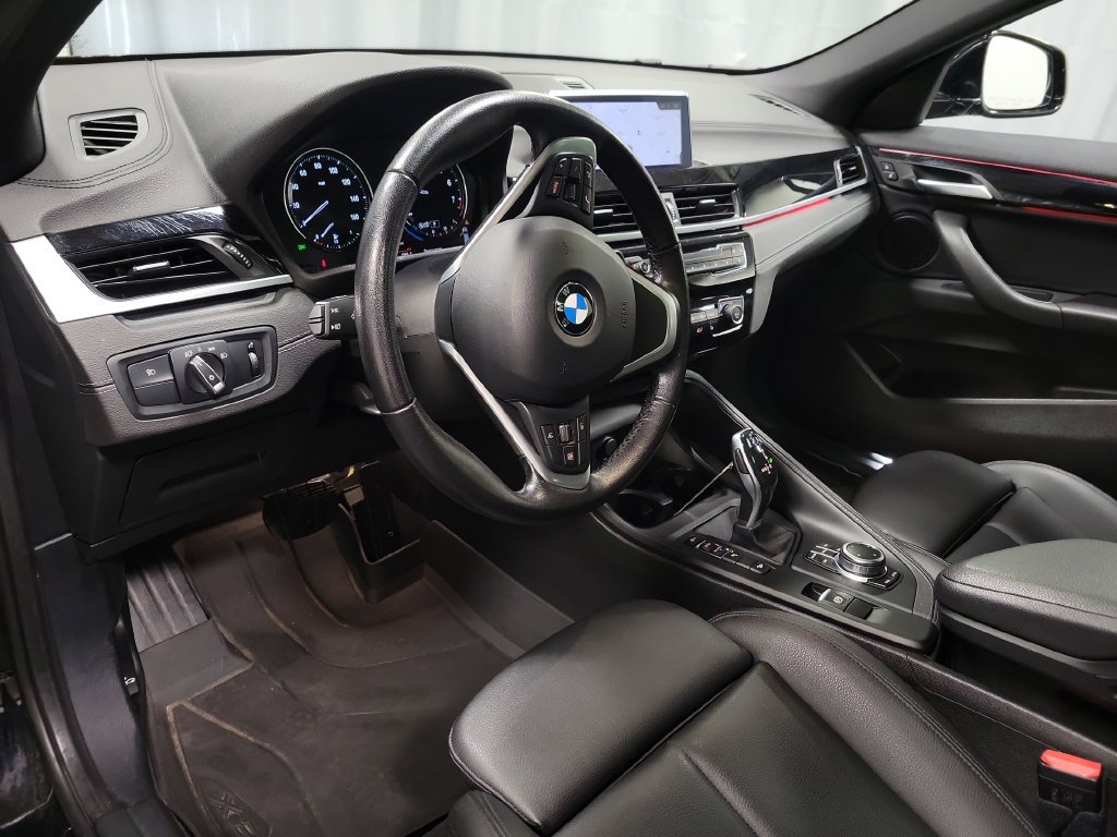 Used 2023 BMW X2 xDrive28i w/ Convenience Package AWD/4WD image 17