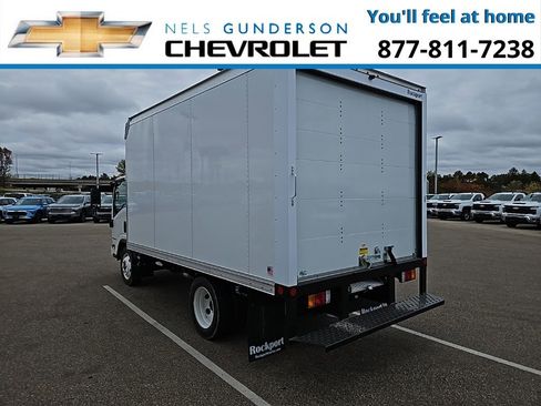 New 2025 Chevrolet Low Cab Forward image 4