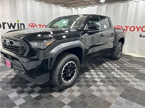 New 2025 Toyota Tacoma TRD Off-Road image 3