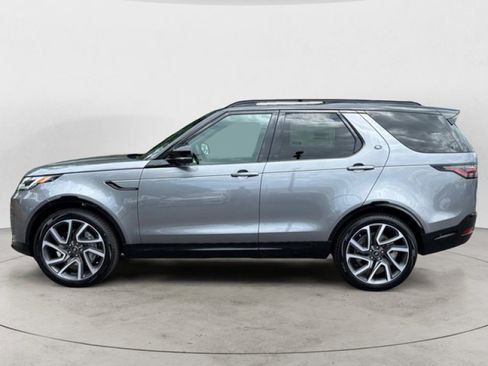 Used 2025 Land Rover Discovery Dynamic SE AWD/4WD image 7