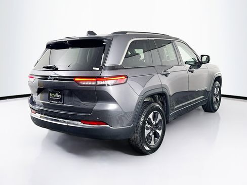 Used 2022 Jeep Grand Cherokee Limited 4xe w/ Luxury Tech Group II image 9